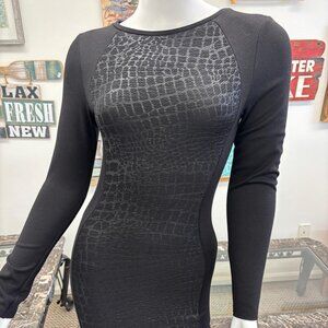 Women’s long sleeve dress